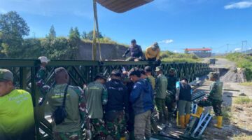 Satgas Gulbencal Percepat Pembangunan Jembatan Bailey di Karang Rejo, Wujud Nyata Kepedulian TNI Pulihkan Akses Pascabencana