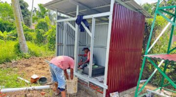 Pembangunan MCK TMMD Ke-127 di Desa Jeumpa Sikureung Terus Berlanjut.