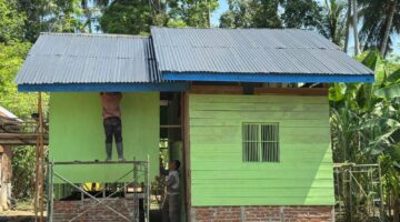 Satgas TMMD Ke-127 Kodim 0111/Bireuen Lanjutkan Pembangunan Rumah Warga di Desa Jeumpa Sikureung.