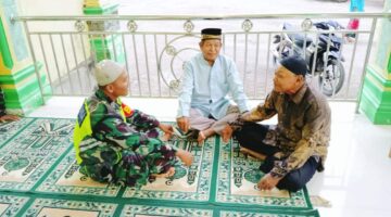 Tingkatkan Keharmonisan, Babinsa Blang Kandis Komsos Dengan Tokoh Agama