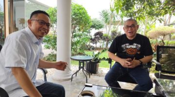 SATU JAM BERSAMA HASANUDDIN TISI DG LEWA: HIDUP INI SINGKAT, ISI PERJUANGAN DENGAN KEBAIKAN..! 