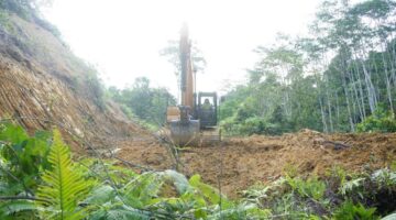 Dansatgas TMMD Reguler Ke- 128 Tinjau Pembukaan Jalan, Harapkan Manfaat Bagi Masyarakat