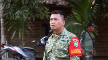 Dansatgas TMMD Ke-128 Tinjau RTLH Ibu Rugaiyah, Pesan Menyentuh untuk Satgas: Jaga Kesehatan dan Keselamatan