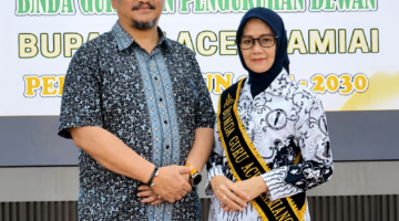 Hadir di Pelantikan Bunda & Dewan Pakar PGRI, Bupati Armia Pahmi: Ini Momentum Perkuat Pendidikan Pascabencana