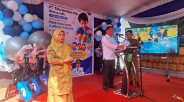 PT TSM Bantu Peralatan Terapi dan Sembako untuk SLB Autis Talang Kelapa