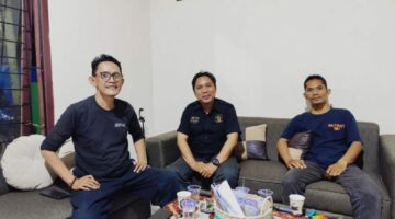 Wartawan Korban Dugaan Arogansi Oknum Bulog KCP Metro Kunjungi Pengcab JMSI dan DPD ASWIN Lampung