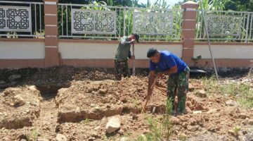 Peduli Kebutuhan Warga, Satgas TMMD Ke-129 Kodim 0102/Pidie Mulai Bangun MCK dan Sumur Bor