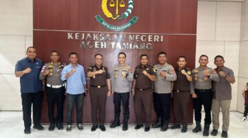 Perkuat Sinergi Antara Aparat Penegak Hukum, kapolres Aceh Tamiang Jalin silaturahmi Dengan Kejaksaan Negeri Aceh Tamiang