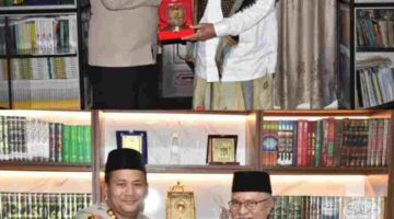 Kapolres Bireuen Jalin Silaturahmi Dengan Abu Mudi dan Walednu Samalanga