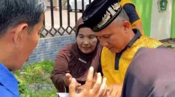 Jumat Penuh Berkah, Jajaran Ditlantas Polda Sumbar Hadir Berbagi Kepedulian melalui PosJubah