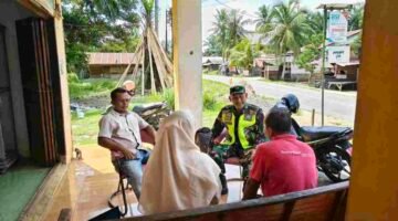 Babinsa Anjangsana Ke Rumah Warga, Pererat Silaturahmi Di Wilayah Binaan desa pantai balai
