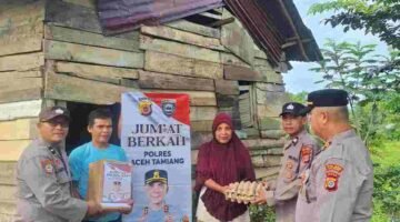 Jumat Berkah, POLRES Aceh Tamiang Salurkan Sembako Untuk Warga Membutuhkan
