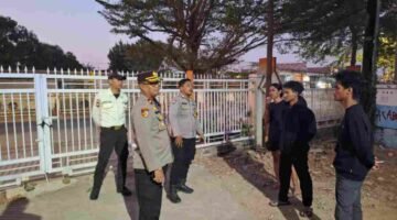 Antisipasi Bentrok Susulan, Kapolsek Tamalate bersama piket fungsi Berjaga di Kampus UNM Parangtambung.