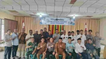 Bahrul Fazal Melantik Abdurahman Menjadi Ketua APDESI Kecamatan Peusangan.