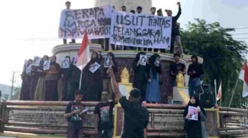 Serikat Pro Demokrasi Kota Langsa Gelar Aksi Refleksi September Hitam, Serukan Penegakan HAM