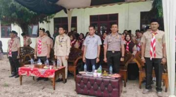 Kabid PSMP Suehaimi Mendampingi Ketua Kwarcab Aceh Timur Wakil Bupati Aceh Timur T.Zainal Abidin Buka Perkemahan Pramuka Untuk SMP Seluruh Aceh Timur.